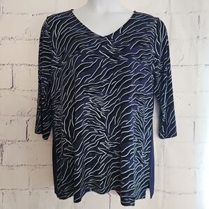 IMAN GLobal Chic Blue Animal Print  Tunic Top size XL  V-neck 3/4 Sleeve New Tag